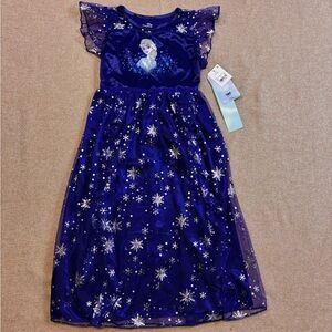 Girls’ Disney NWT Frozen Princess Elsa Gown Costume Nightgown Play Act Size S 6